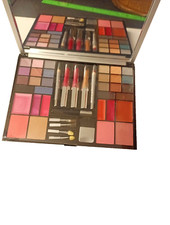 The Color Institute Makeup