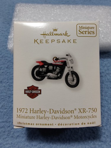 New hallmark keepsake - hallmark, 2010