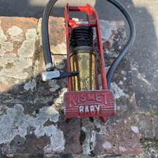 ANTIQUE VINTAGE CAR FOOT PUMP