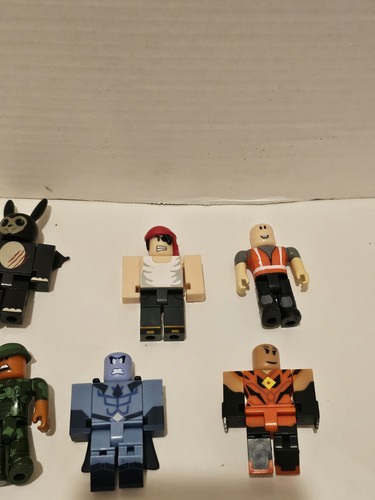 Roblox action figure pack - roblox,