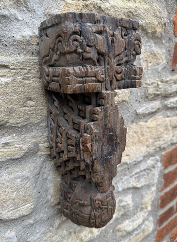 Carved wooden corbel bracket - carved,