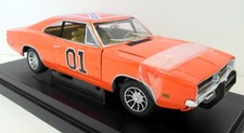 Joyride 1/18 Scale 32485 General Lee Standard verse Dukes of Hazzard