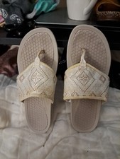 BARETRAPS DASIE Womens Size