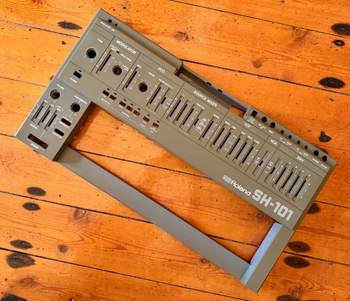 Roland 101 synthesizer main - roland, sh-101
