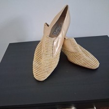 ROMBAH WALLACE Gorgeous Gold Leather +Mesh Low Heeled Court Style Shoes 5.5 NWOB