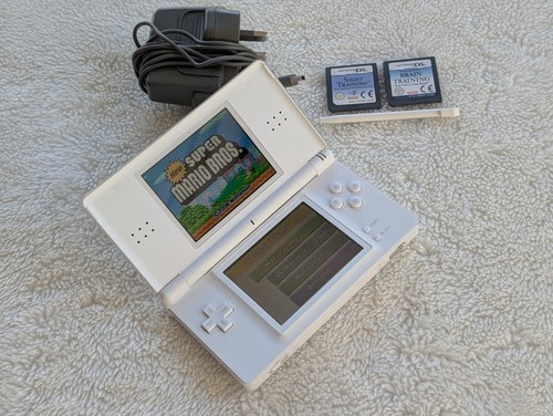 Nintendo lite white - nintendo, ds