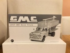 FIRST GEAR 1:34 SCALE DIECAST