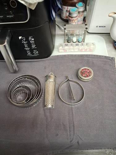 Job lot kitchenalia - job,