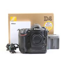 Nikon D4 + 536 thousand Triggers + Very Good (270291)