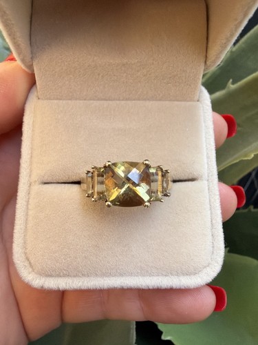 9ct gold olive - gold,