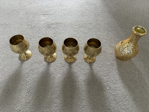Antique brass goblets - -,