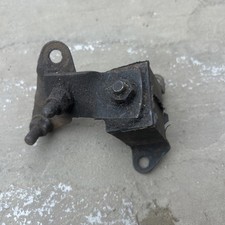 Austin Mini Centre Exhaust Mount 