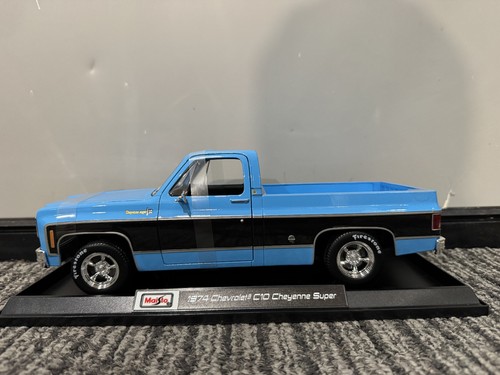 Maisto diecast special - maisto, 1:18