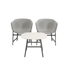 Fritz Hansen Minuscule Table & Chair Set
