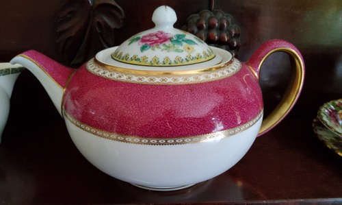 Vintage wedgwood bone china - vintage,