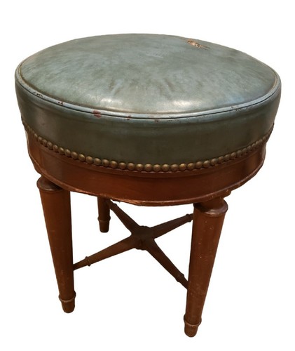 Vintage wooden piano bar - vintage,