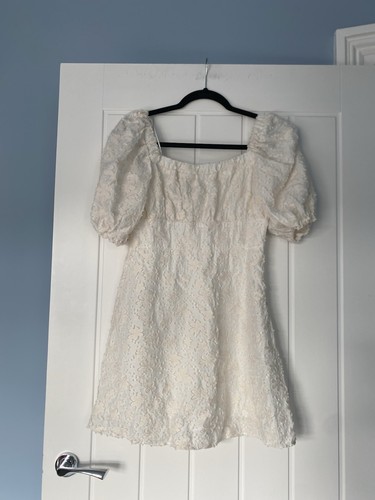 Zara white cream embroidered - zara,