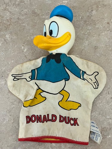 Donald duck walt disney hand - duck,