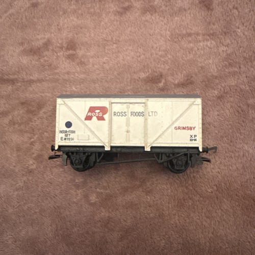 Wrenn ton insul fish van - 12,