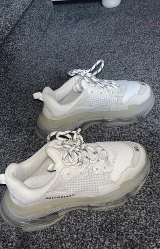 Size balenciaga triple - size,