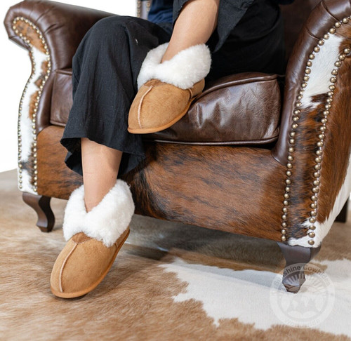 Real sheepskin slippers - sheepskin,