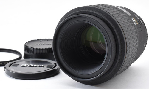 Near mint sigma 105mm - mint],