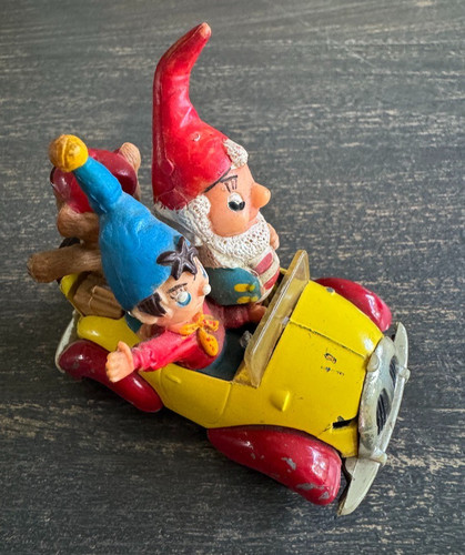 Vintage corgi comics - comics, noddy's