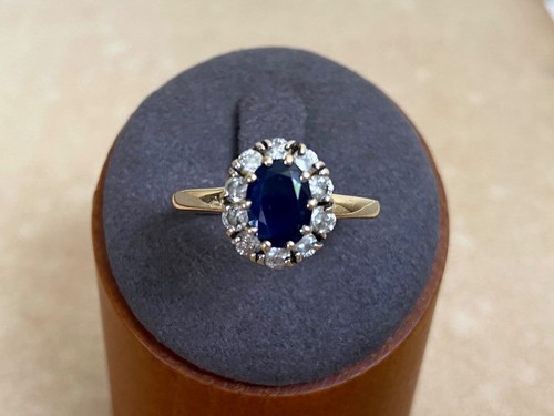 18ct gold sapphire diamond - gold,