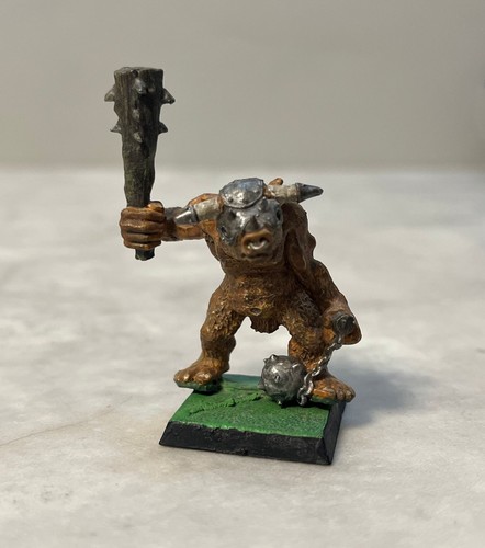 Warhammer chaos minotaur - warhammer,