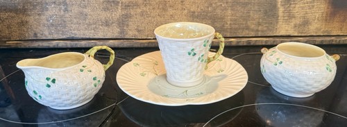 Beleek shamrock basket - ,