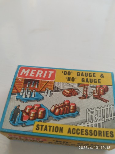 Merrit scale luggage set - oo,