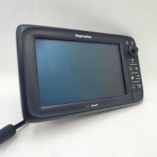 Raymarine e95 E70021 9" MFD