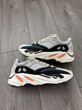 adidas Yeezy Boost 700 Wave