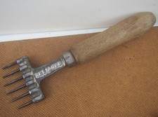 Vintage 'Reliance' Cast Iron