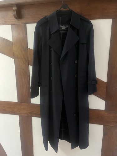 Vintage navy blue burberry - navy,
