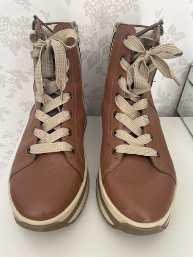 Reiker dual zip - zip, lace