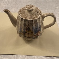 Vintage Sadler Crinoline Lady Teapot