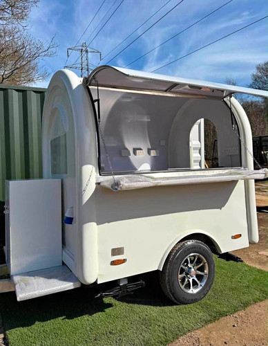 Catering trailer coffee cake