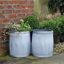 PAIR OF DOLLY TUB GARDEN