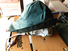 Mens RAINSKINS#SR7350 Nylon and PVC Foul Weather Rain Hat Green,Sz. Large