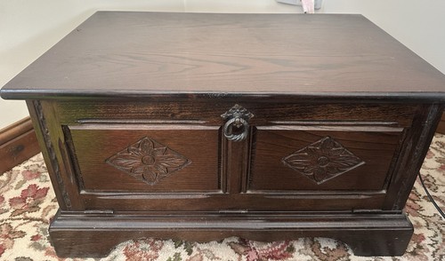 Old charm solid oak - solid, stand