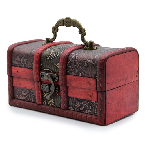 Colonial style trunk - colonial,