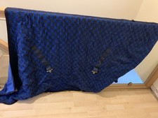HORSE RUG  BLUE/ BLACK CHECK