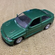 Burago 1/24 Green Ford Escort