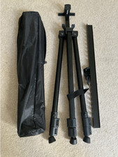 STUDIO EASEL ARTIST DISPLAY