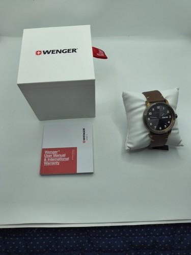 Black dial wenger - black,