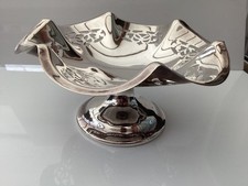 Vintage EPNS  Silver Plated  Pedestal Bon Bon Dish