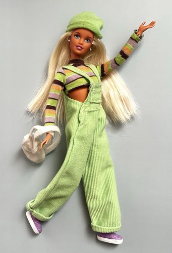 Barbie 1997 vintage - 🤍,