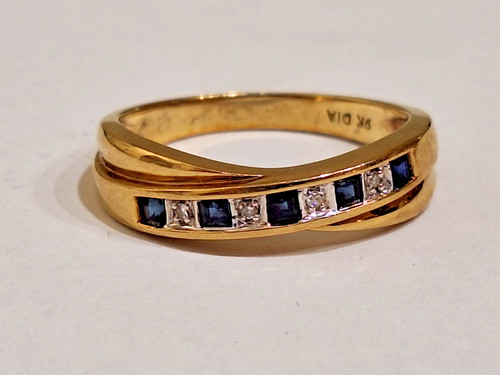 9ct sapphire and diamond - and, twist