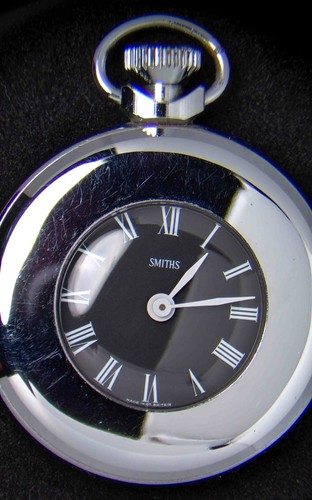 Smiths black dial roman - smiths,